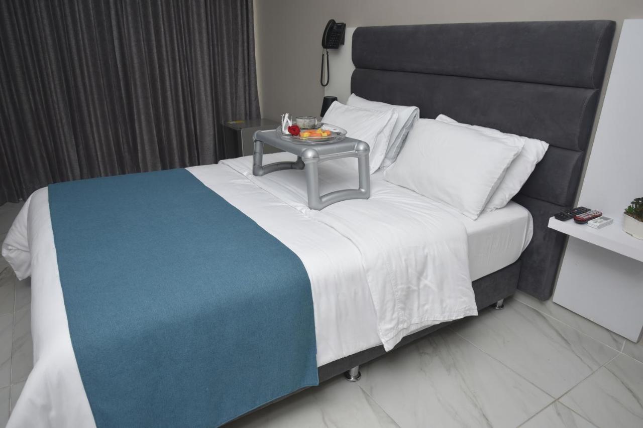 Or Hotel 94 Barranquilla  Buitenkant foto